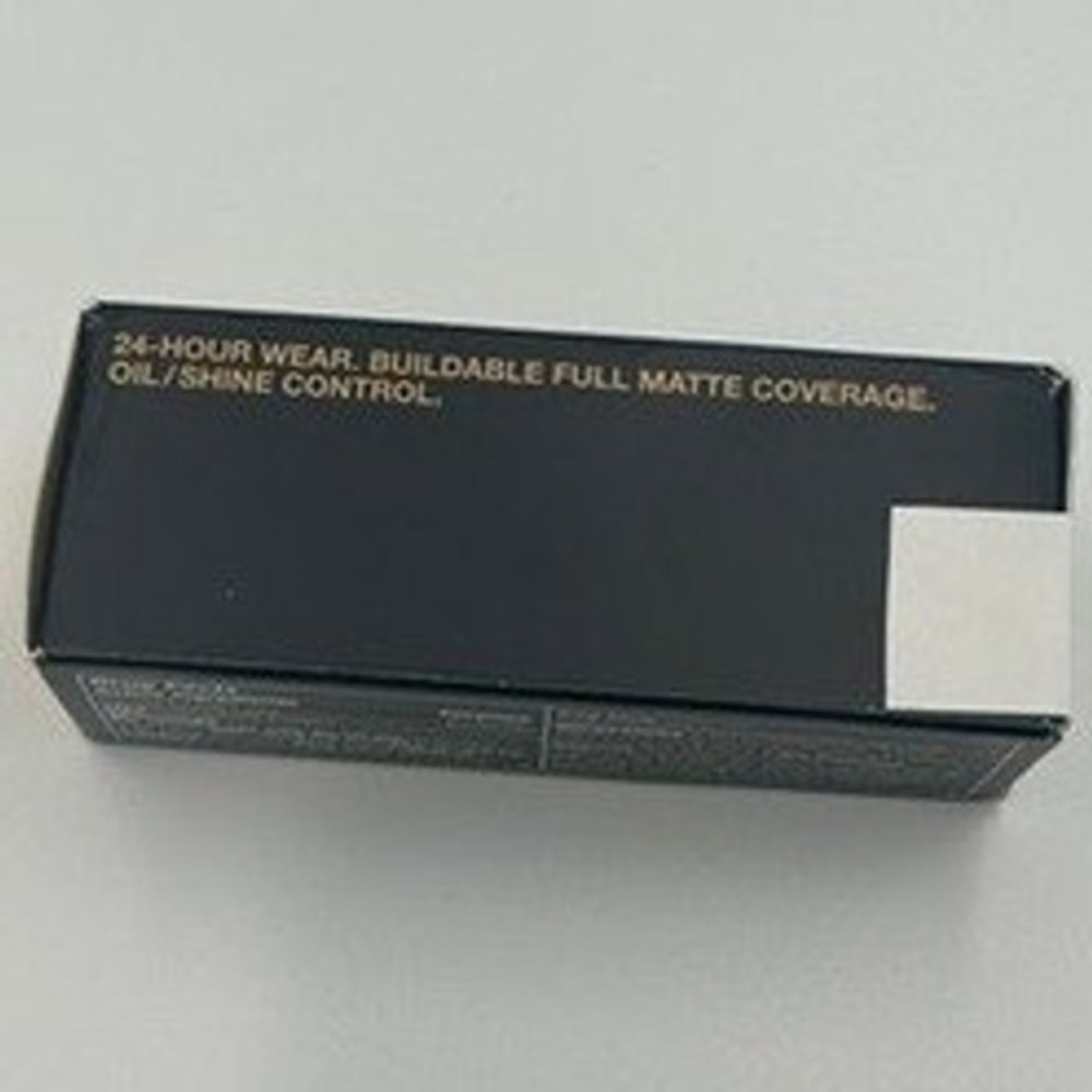 MAC Studio Fix Fluid Foundation NC30 1oz New Matte SPF 15 Oil Control Liquid - Picture 2 of 5
